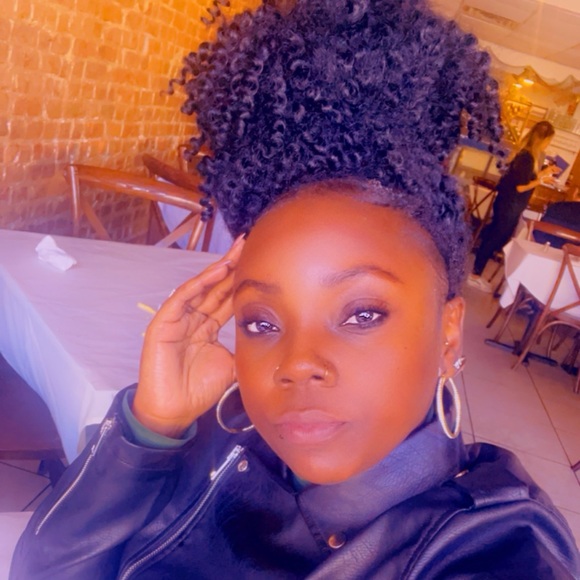 Meet your Posher, Natorya💞 - Picture 6 of 8